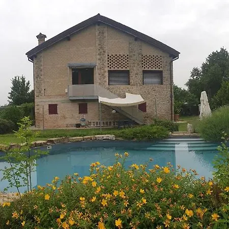 Alloggio per agriturismo Campo Del Pillo Pietradura